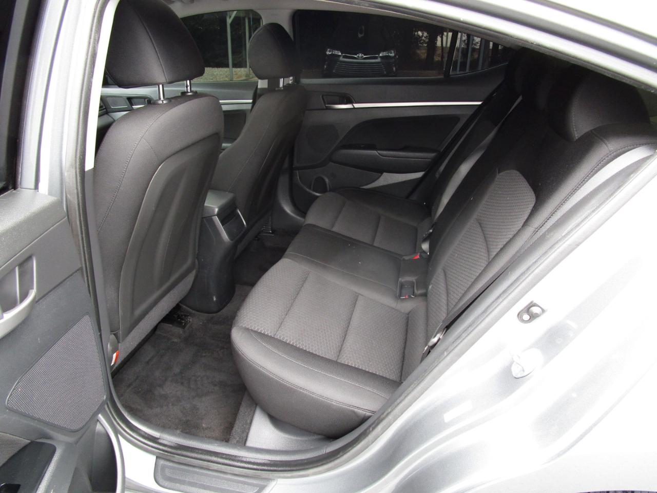 Hyundai Elantra Value Edition Auto 2019