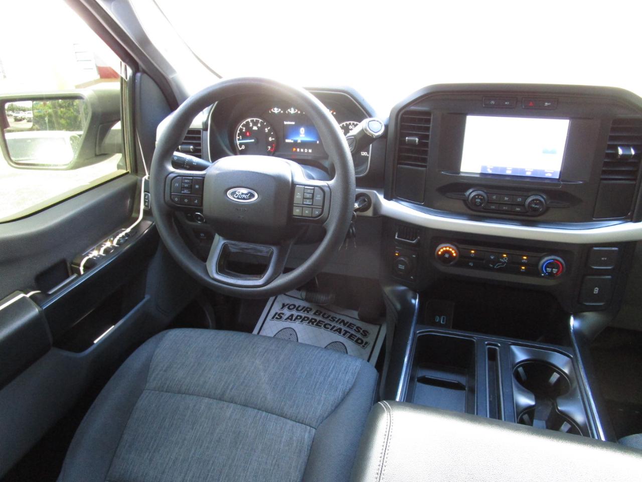 Ford F-150 XL 4WD SuperCrew 5.5' Box 2022