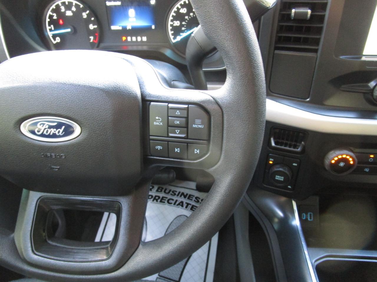 Ford F-150 XL 4WD SuperCrew 5.5' Box 2022