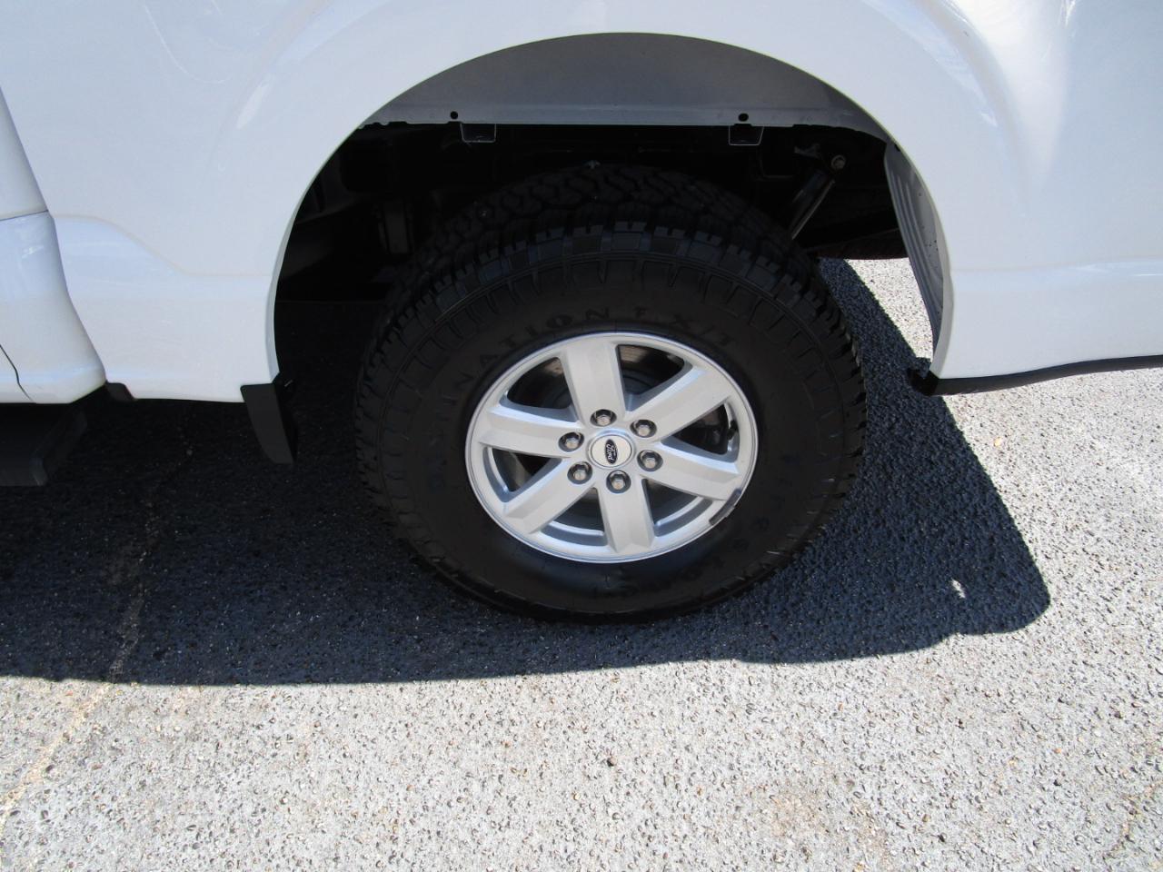 Ford F-150 XL 4WD SuperCrew 5.5' Box 2022