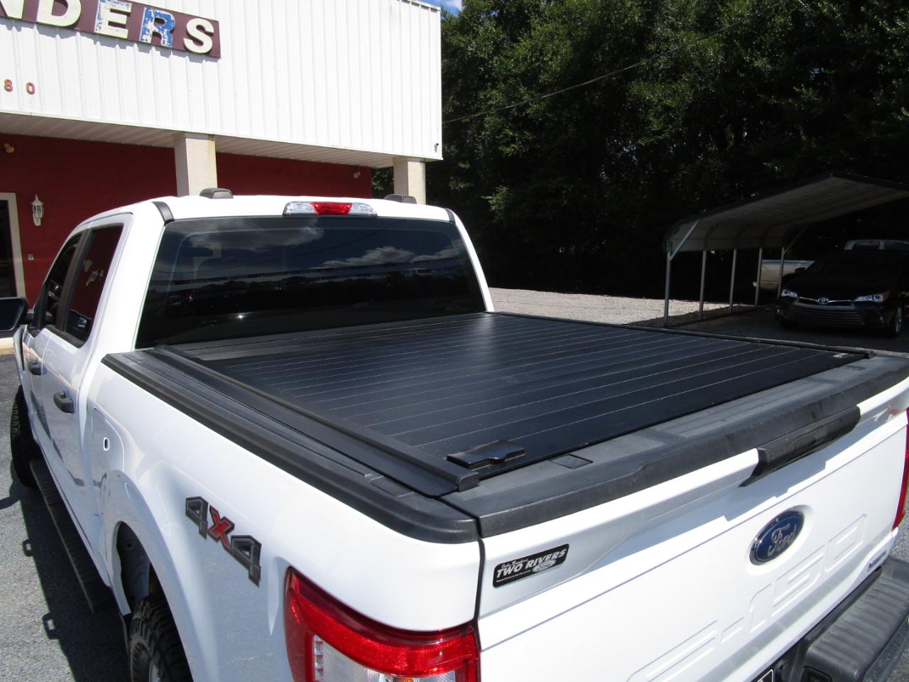 Ford F-150 XL 4WD SuperCrew 5.5' Box 2022