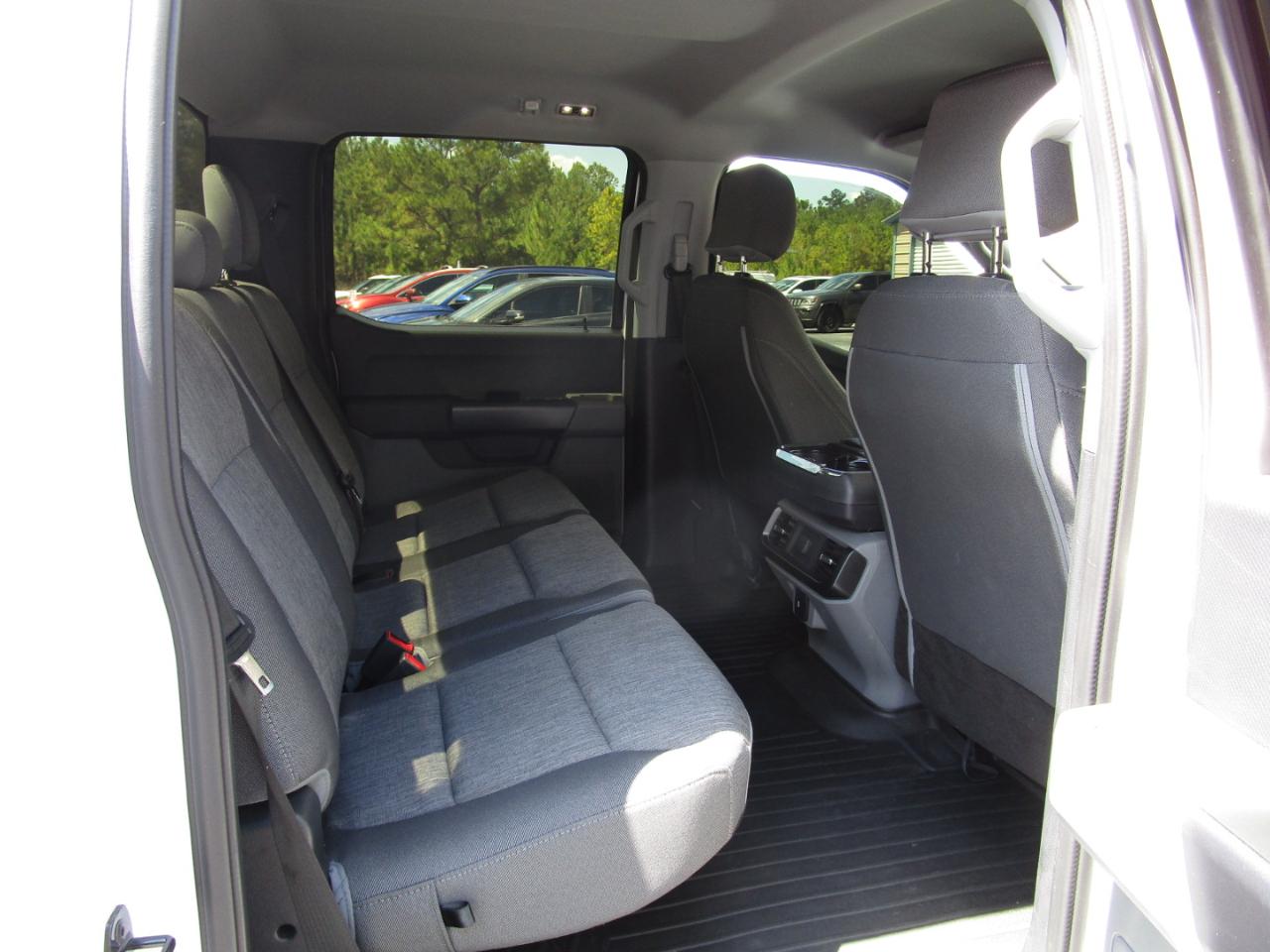 Ford F-150 XL 4WD SuperCrew 5.5' Box 2022