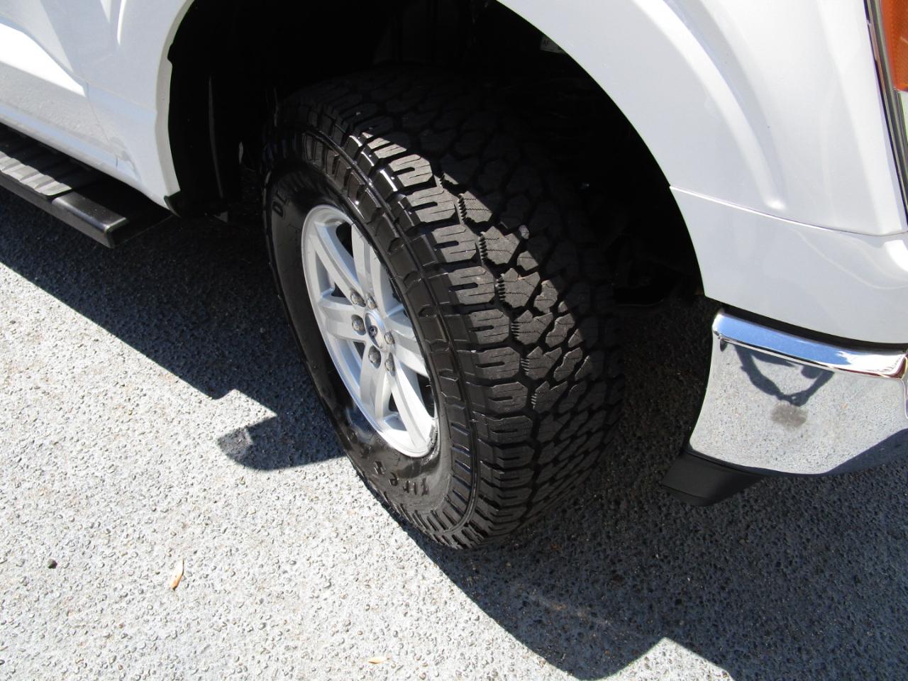 Ford F-150 XL 4WD SuperCrew 5.5' Box 2022