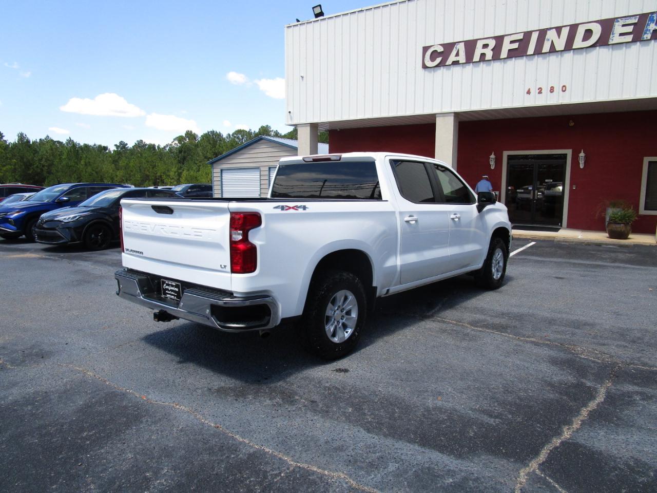 Chevrolet Silverado 1500 LTD 4WD Crew Cab 147" LT w/1LT 2022