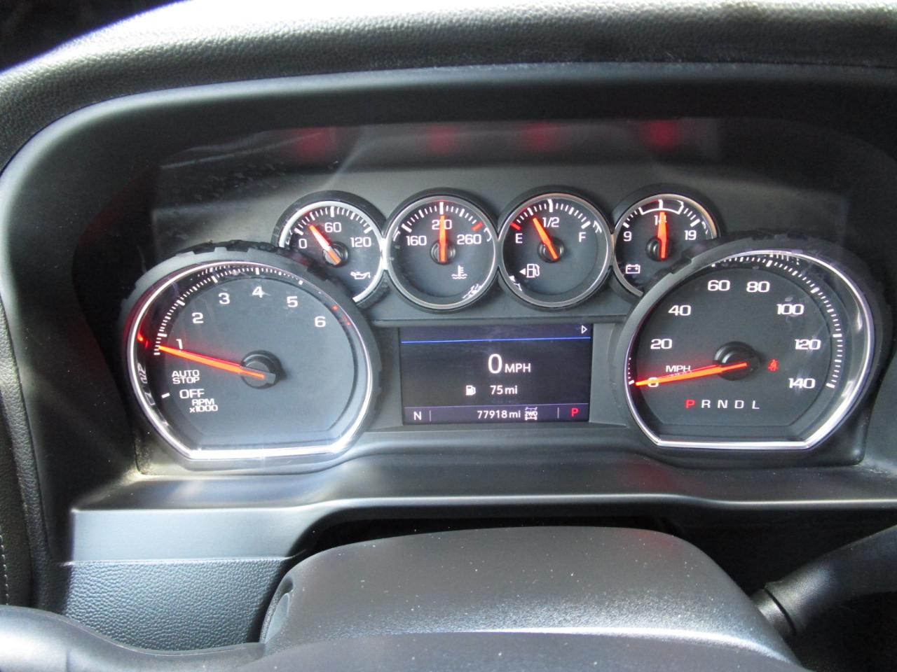Chevrolet Silverado 1500 LTD 4WD Crew Cab 147" LT w/1LT 2022