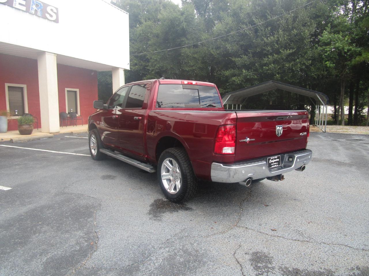RAM 1500 Lone Star Silver 4x4 Crew Cab 5'7" Box 2017