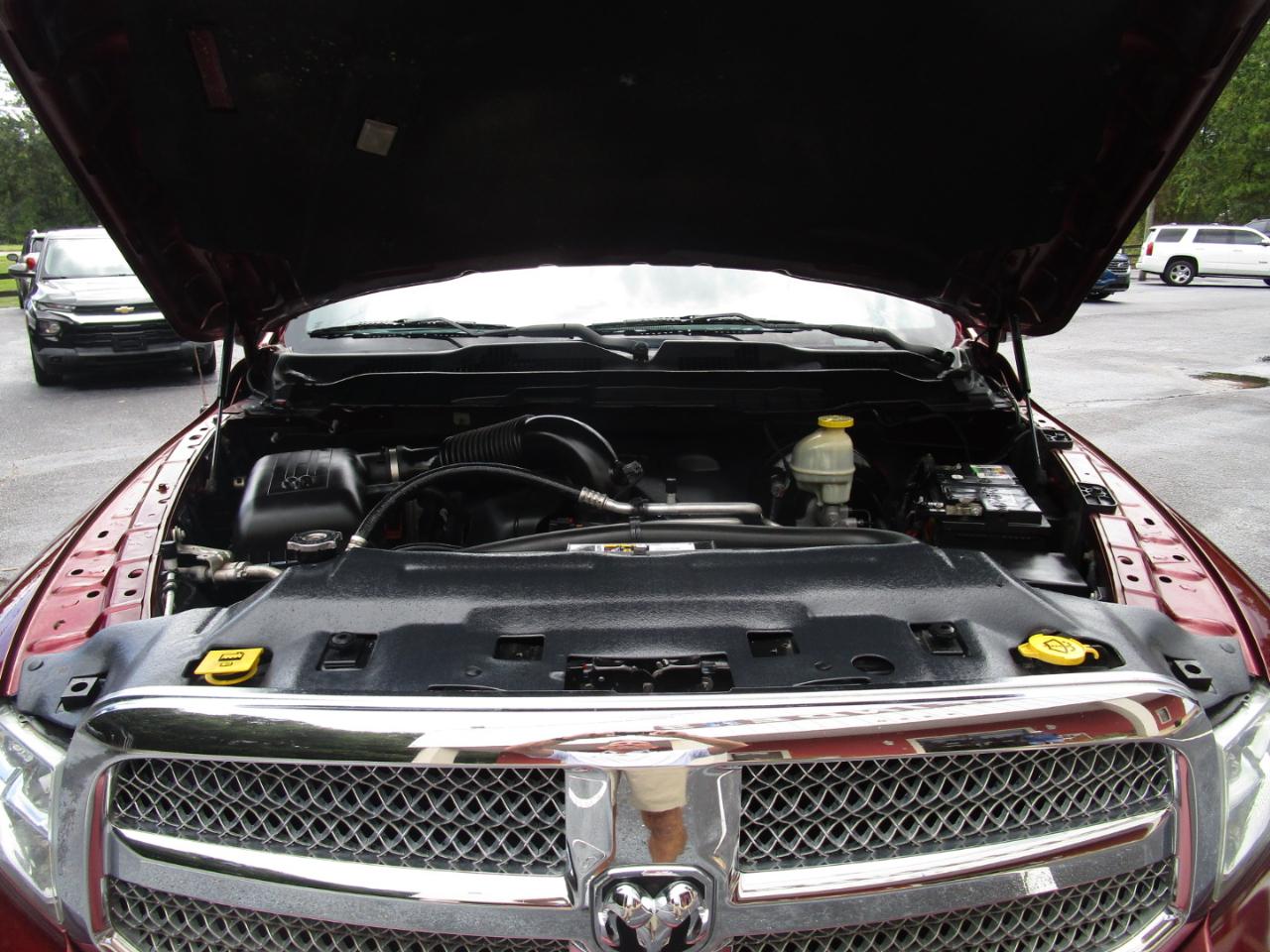 RAM 1500 Lone Star Silver 4x4 Crew Cab 5'7" Box 2017