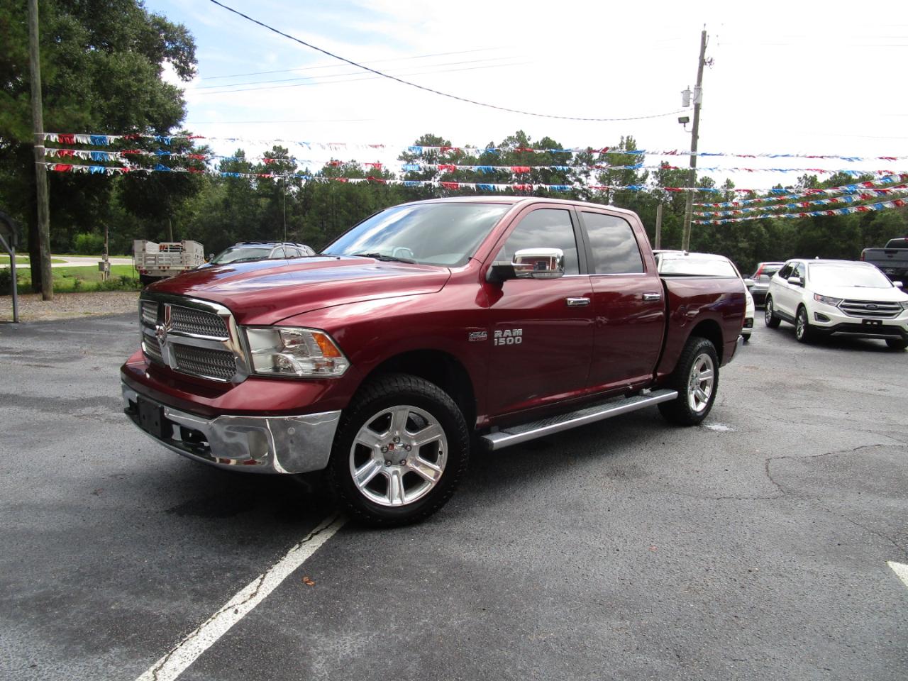RAM 1500 Lone Star Silver 4x4 Crew Cab 5'7" Box 2017