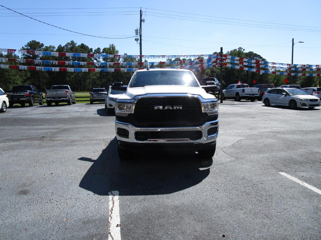 RAM 2500 Big Horn 4x4 Crew Cab 6'4" Box 2022