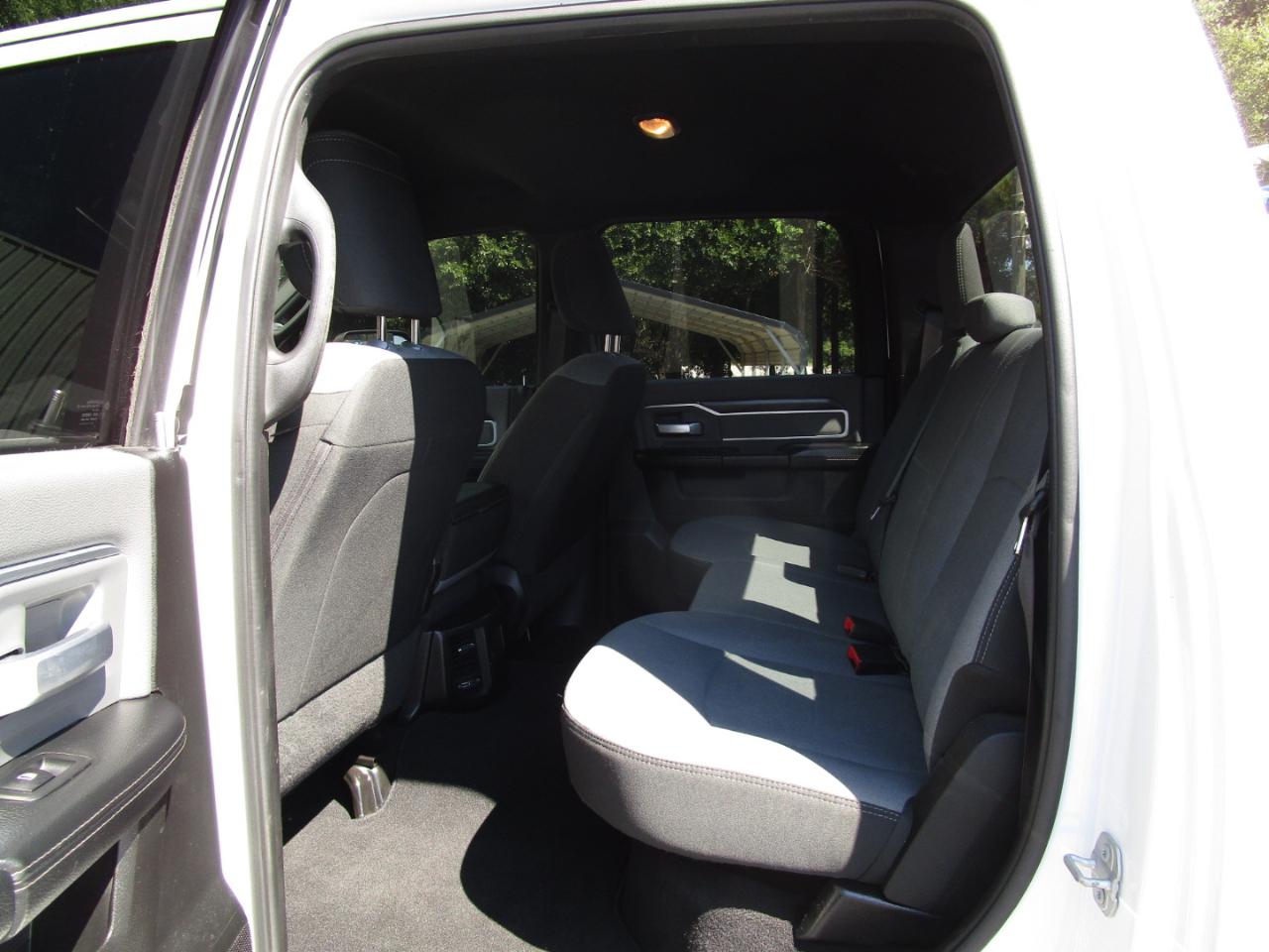 RAM 2500 Big Horn 4x4 Crew Cab 6'4" Box 2022