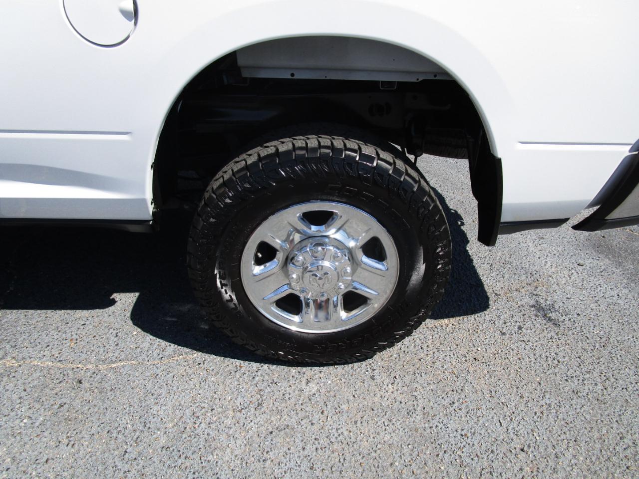 RAM 2500 Big Horn 4x4 Crew Cab 6'4" Box 2022
