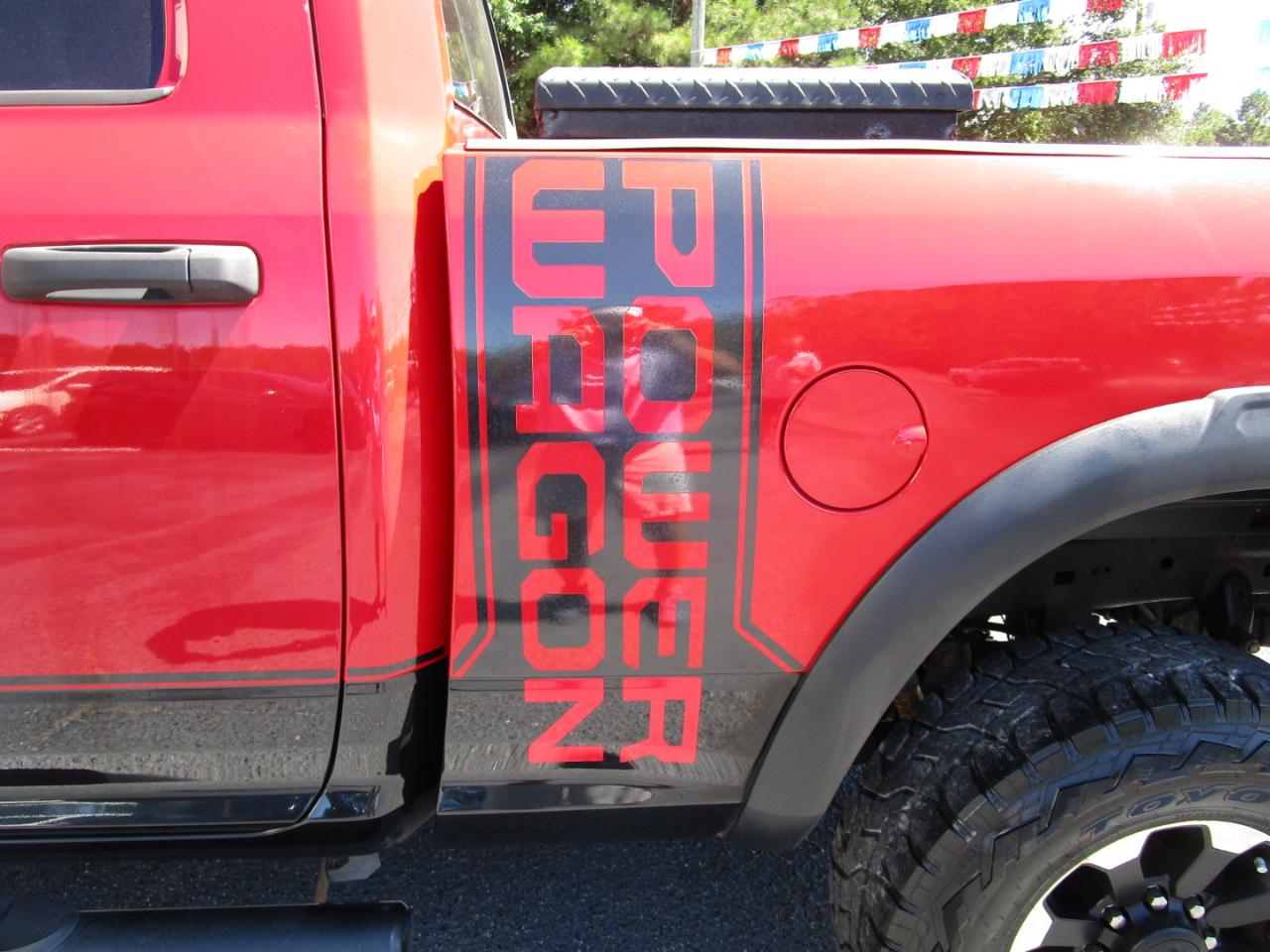 RAM 2500 Power Wagon 4x4 Crew Cab 6'4" Box 2020