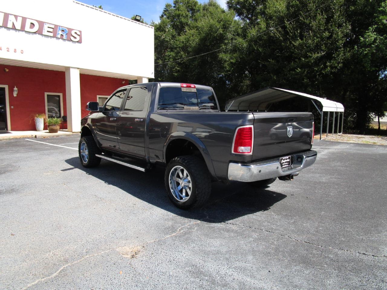 RAM 2500 4WD Crew Cab 149" Laramie 2015