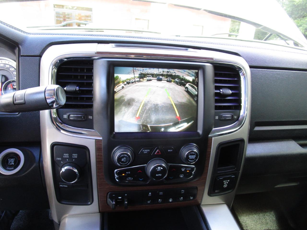 RAM 2500 4WD Crew Cab 149" Laramie 2015