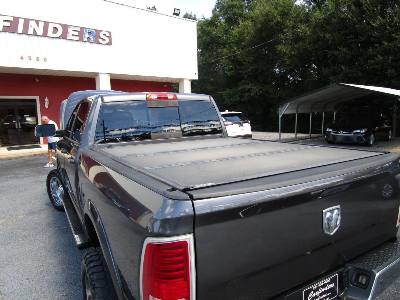 RAM 2500 4WD Crew Cab 149" Laramie 2015