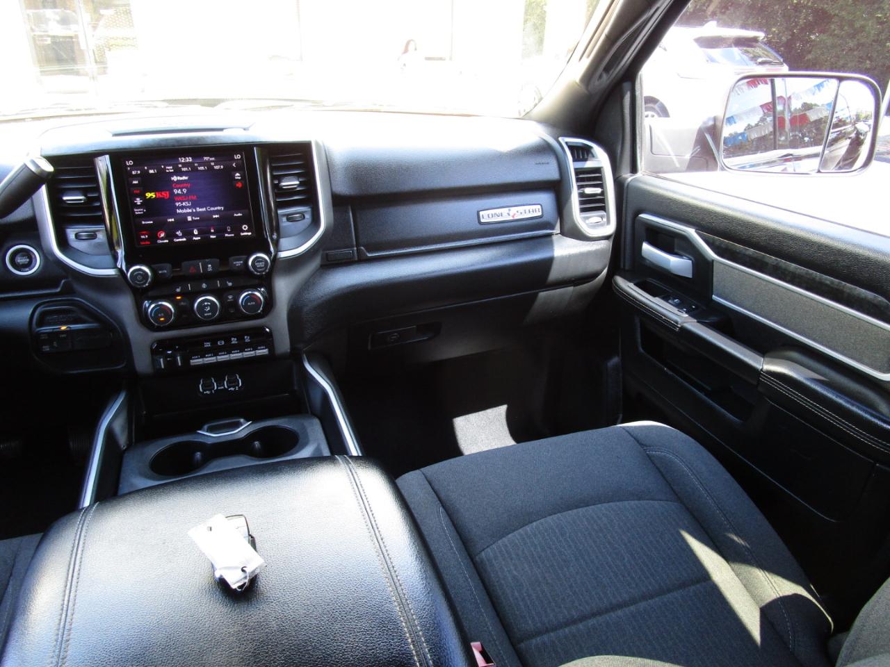 RAM 3500 Lone Star 4x4 Mega Cab 6'4" Box 2020