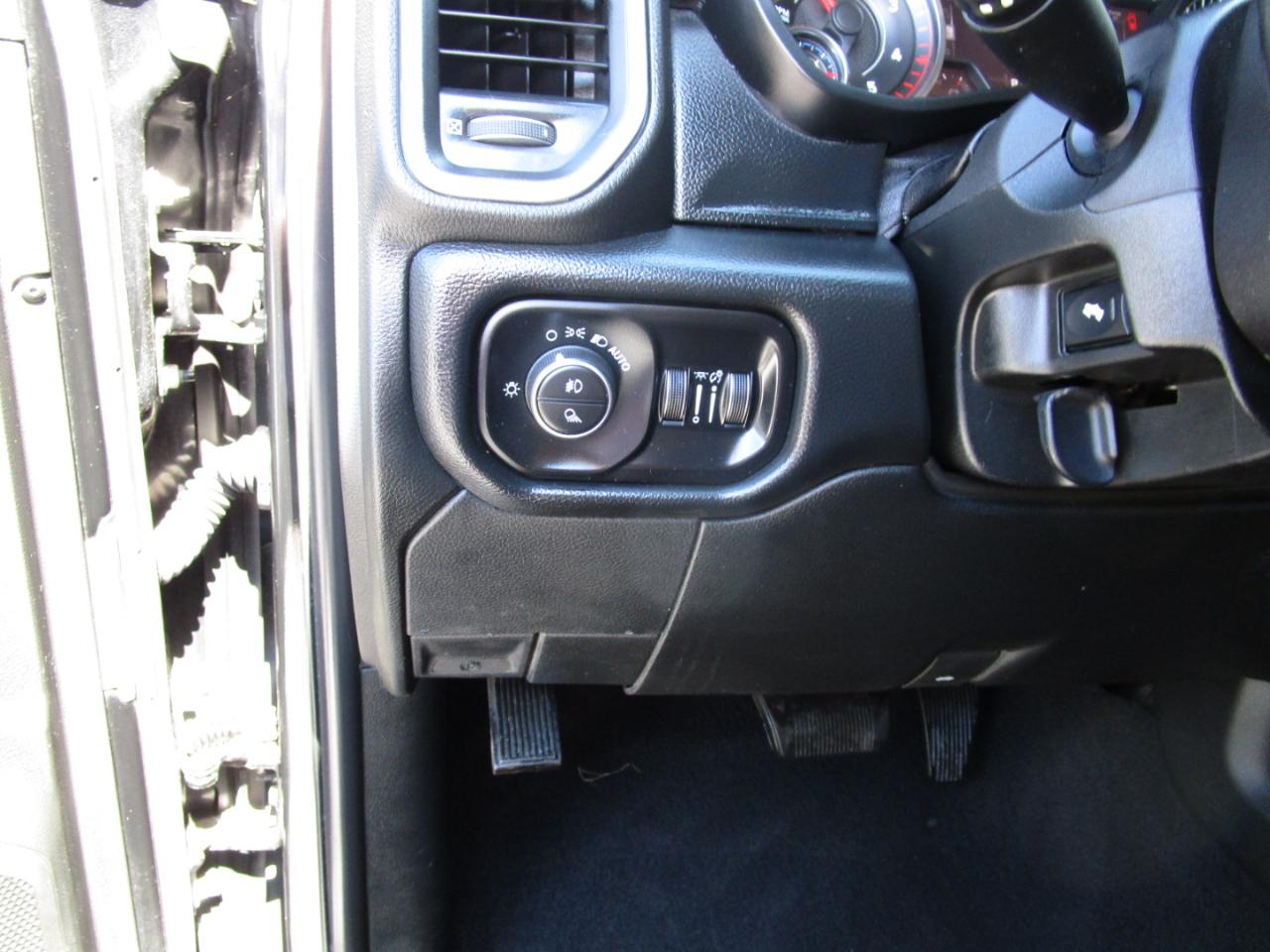 RAM 3500 Lone Star 4x4 Mega Cab 6'4" Box 2020