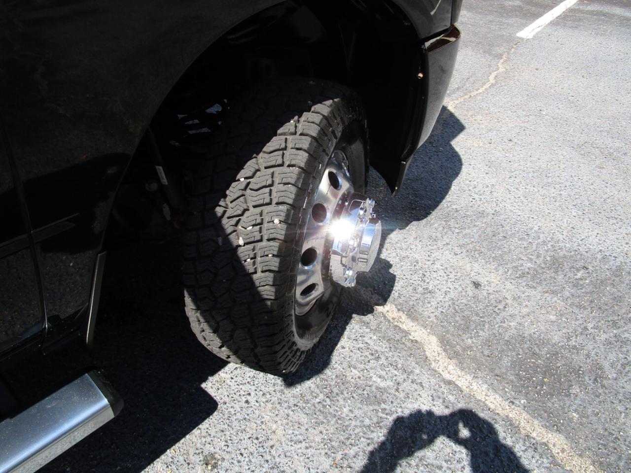 RAM 3500 Lone Star 4x4 Mega Cab 6'4" Box 2020