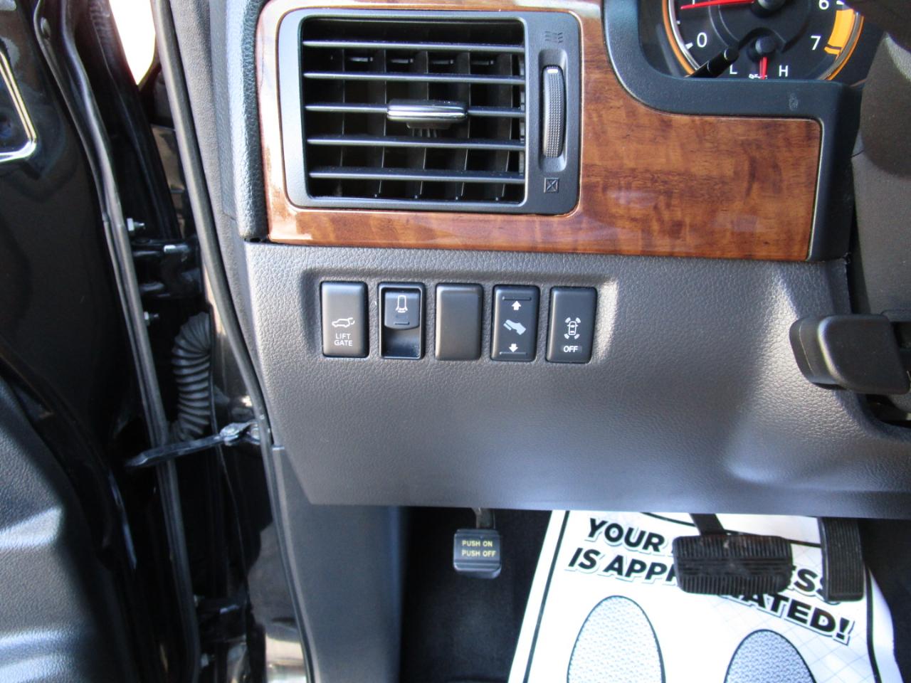 Nissan Armada 2WD 4dr Platinum 2015