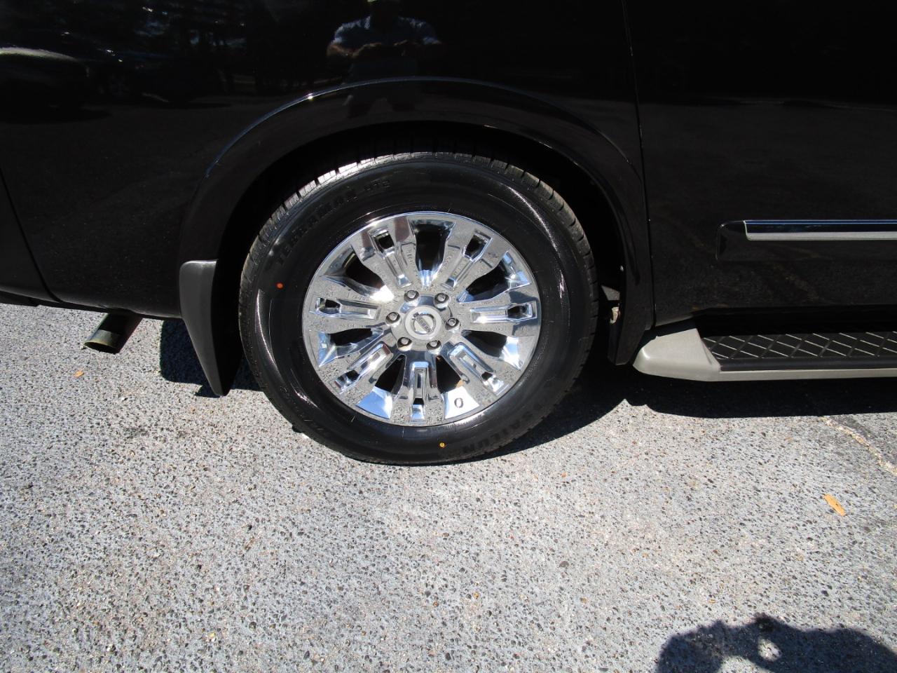 Nissan Armada 2WD 4dr Platinum 2015