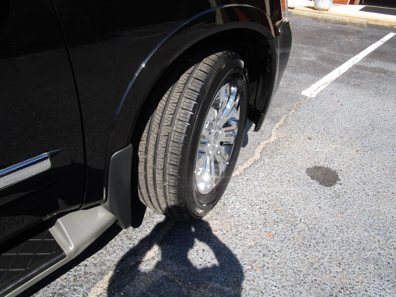 Nissan Armada 2WD 4dr Platinum 2015
