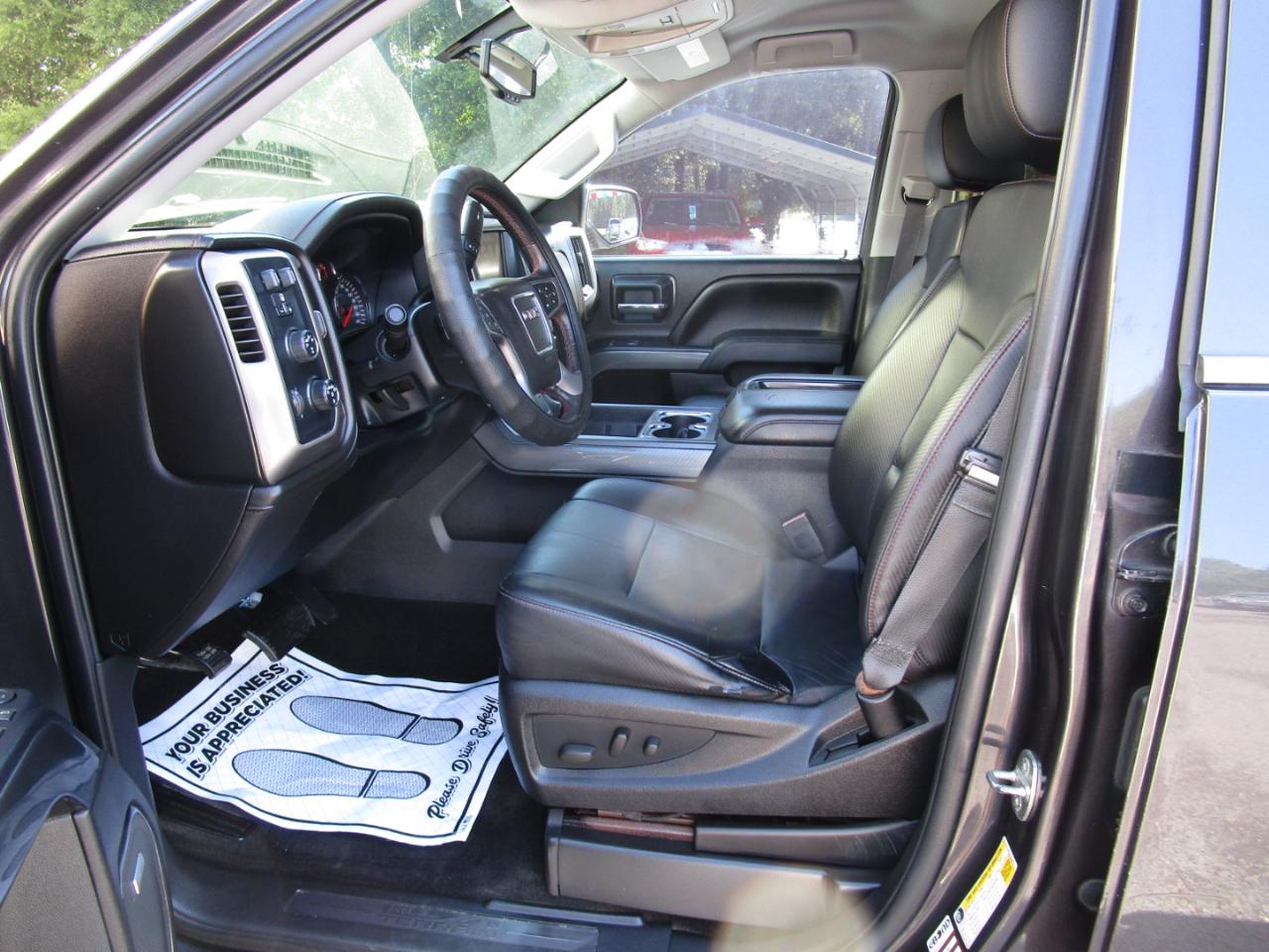 GMC Sierra 1500 4WD Crew Cab 143.5" SLT 2014