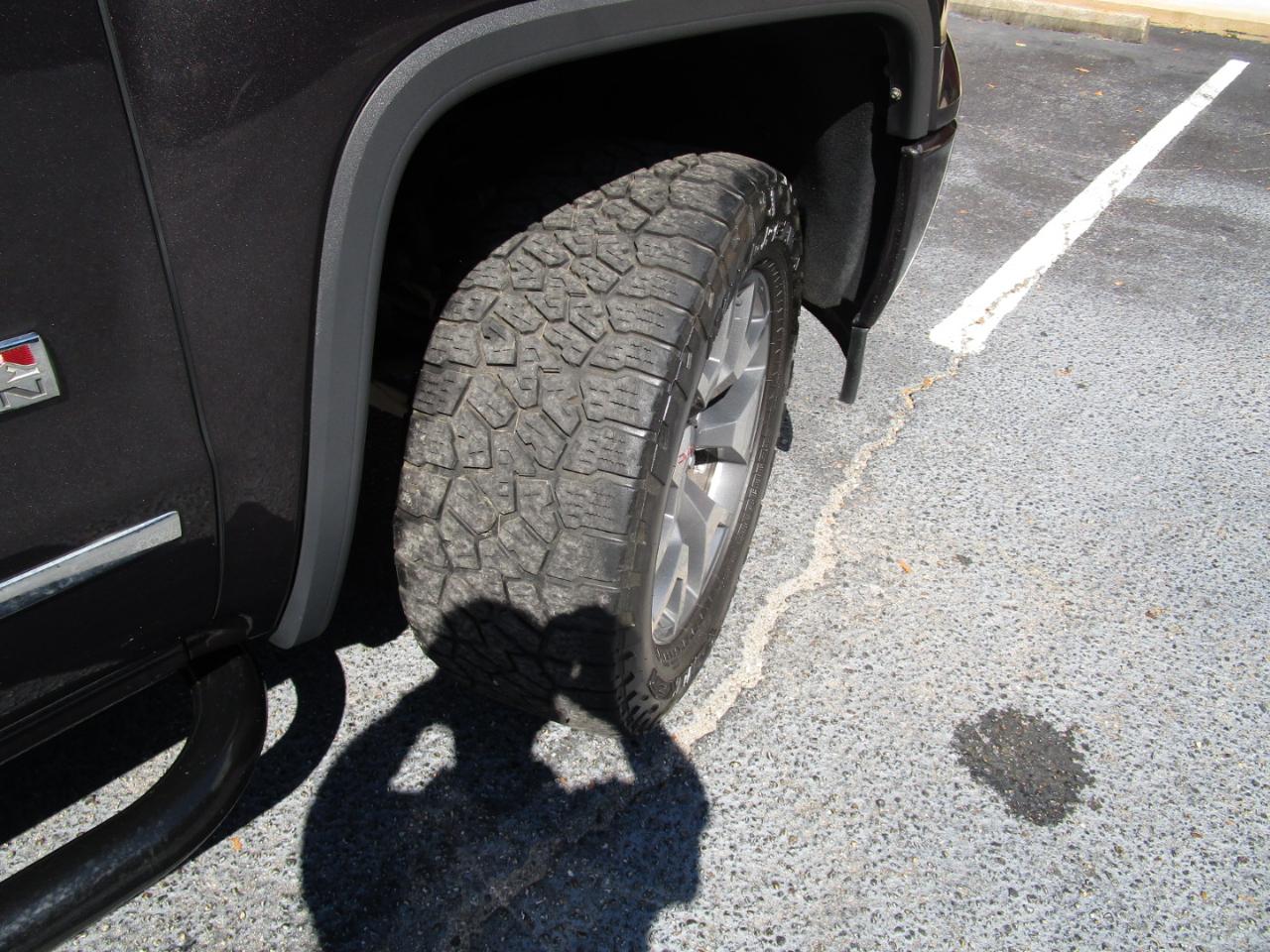 GMC Sierra 1500 4WD Crew Cab 143.5" SLT 2014