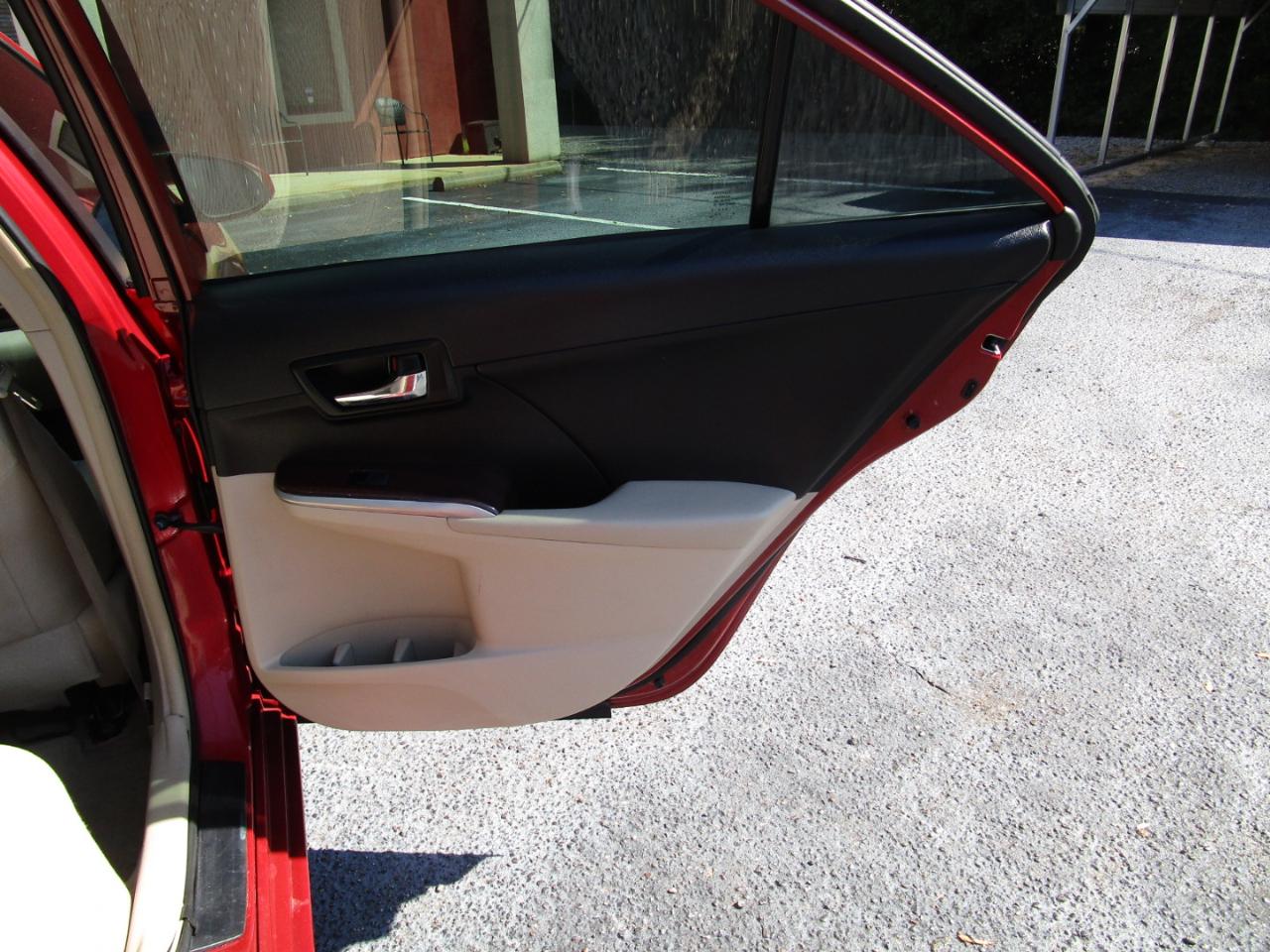 Toyota Camry 2014.5 4dr Sdn I4 Auto SE Sport (Natl) 2014