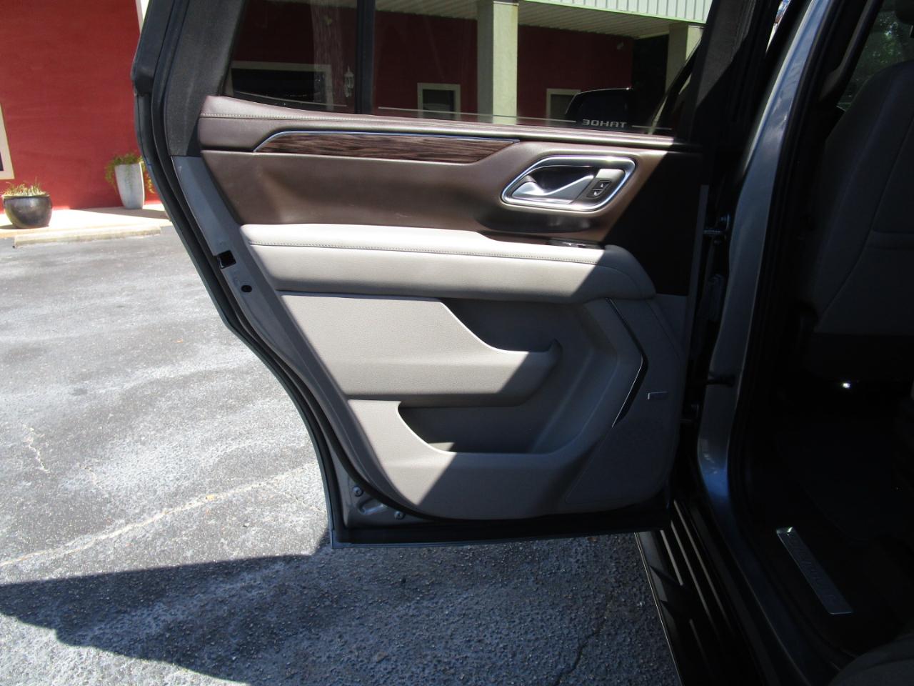 Chevrolet Tahoe 2WD 4dr LT 2021