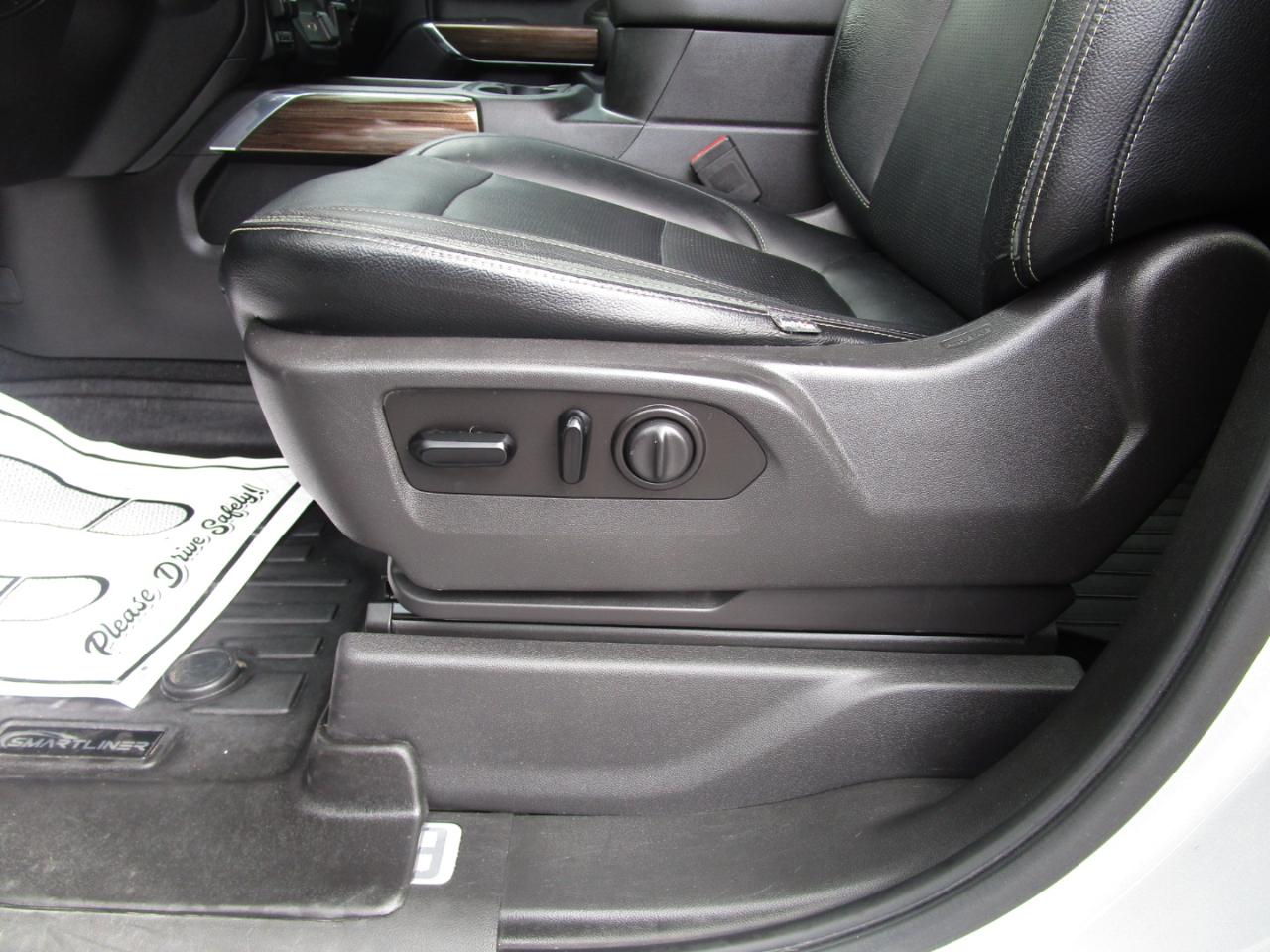 Chevrolet Silverado 2500HD 4WD Crew Cab 159" LT 2020