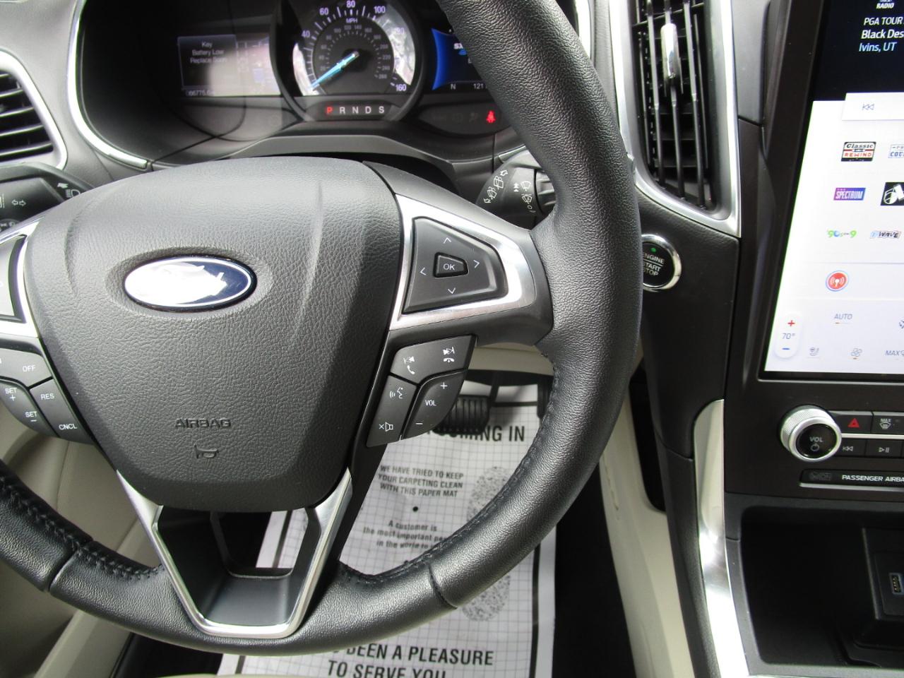 Ford Edge Titanium FWD 2021
