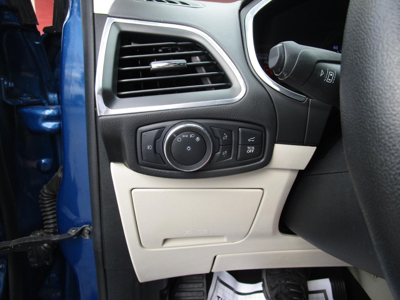 Ford Edge Titanium FWD 2021
