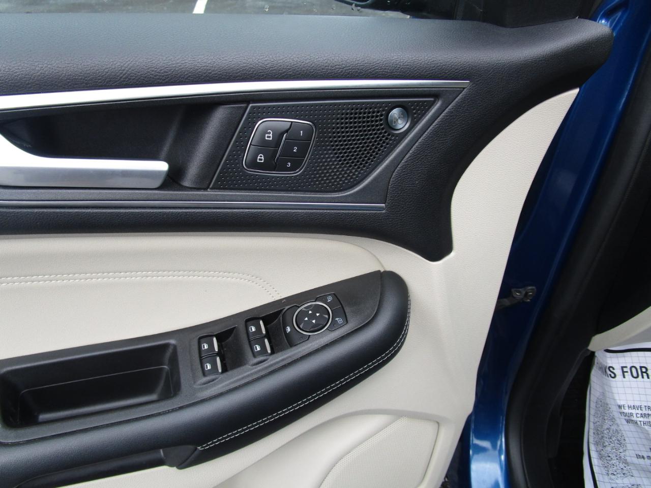 Ford Edge Titanium FWD 2021