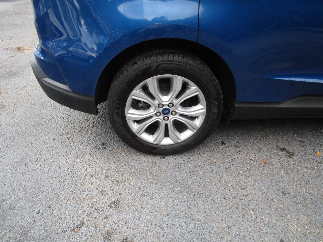 Ford Edge Titanium FWD 2021