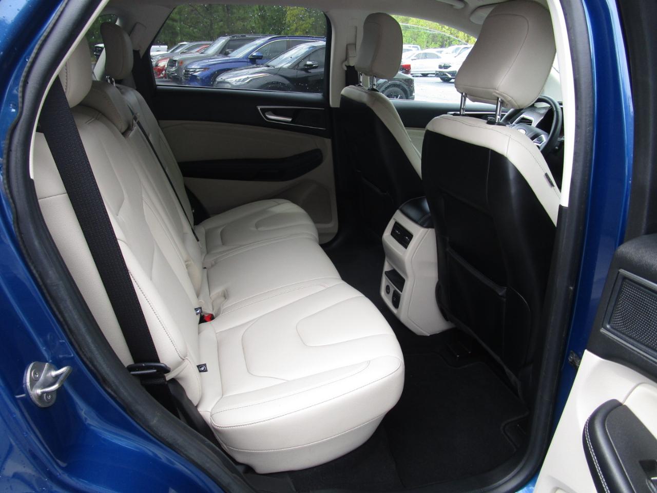Ford Edge Titanium FWD 2021