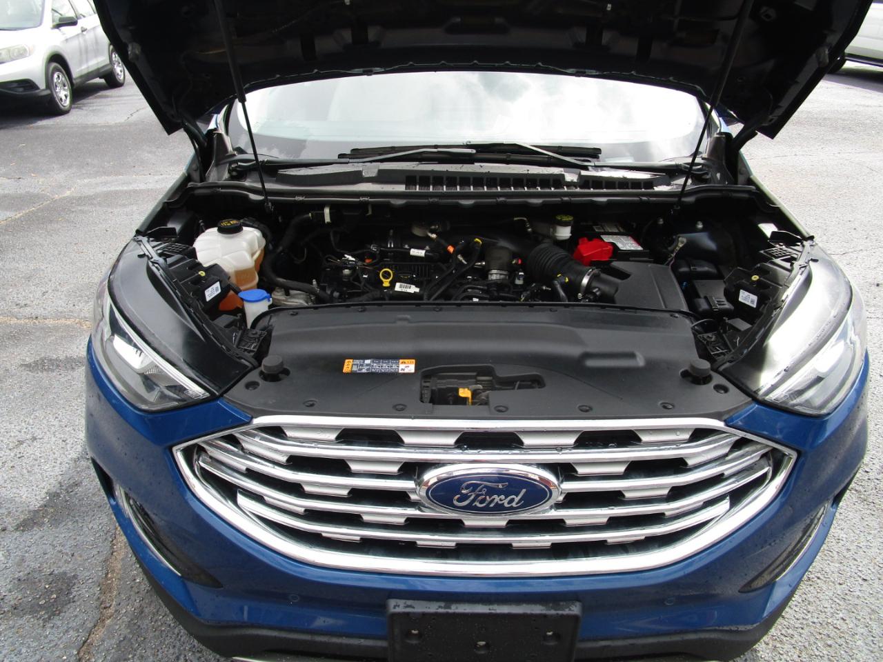 Ford Edge Titanium FWD 2021