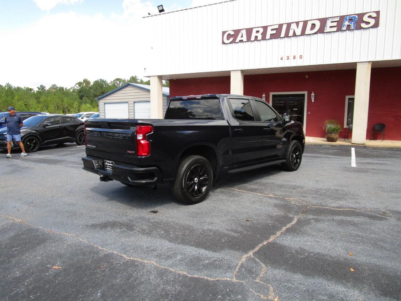 Chevrolet Silverado 1500 2WD Crew Cab 147" RST 2022