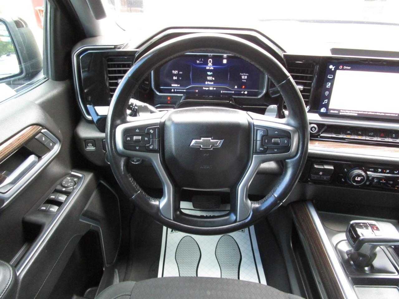 Chevrolet Silverado 1500 2WD Crew Cab 147" RST 2022