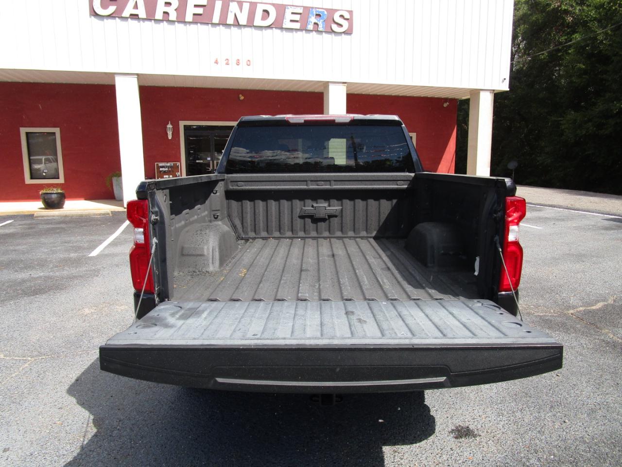 Chevrolet Silverado 1500 2WD Crew Cab 147" RST 2022