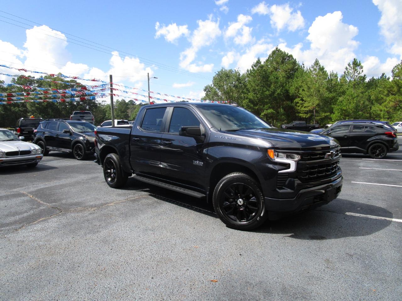 Chevrolet Silverado 1500 2WD Crew Cab 147" RST 2022