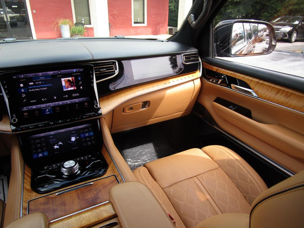 Jeep Grand Wagoneer Series III 4x4 2022