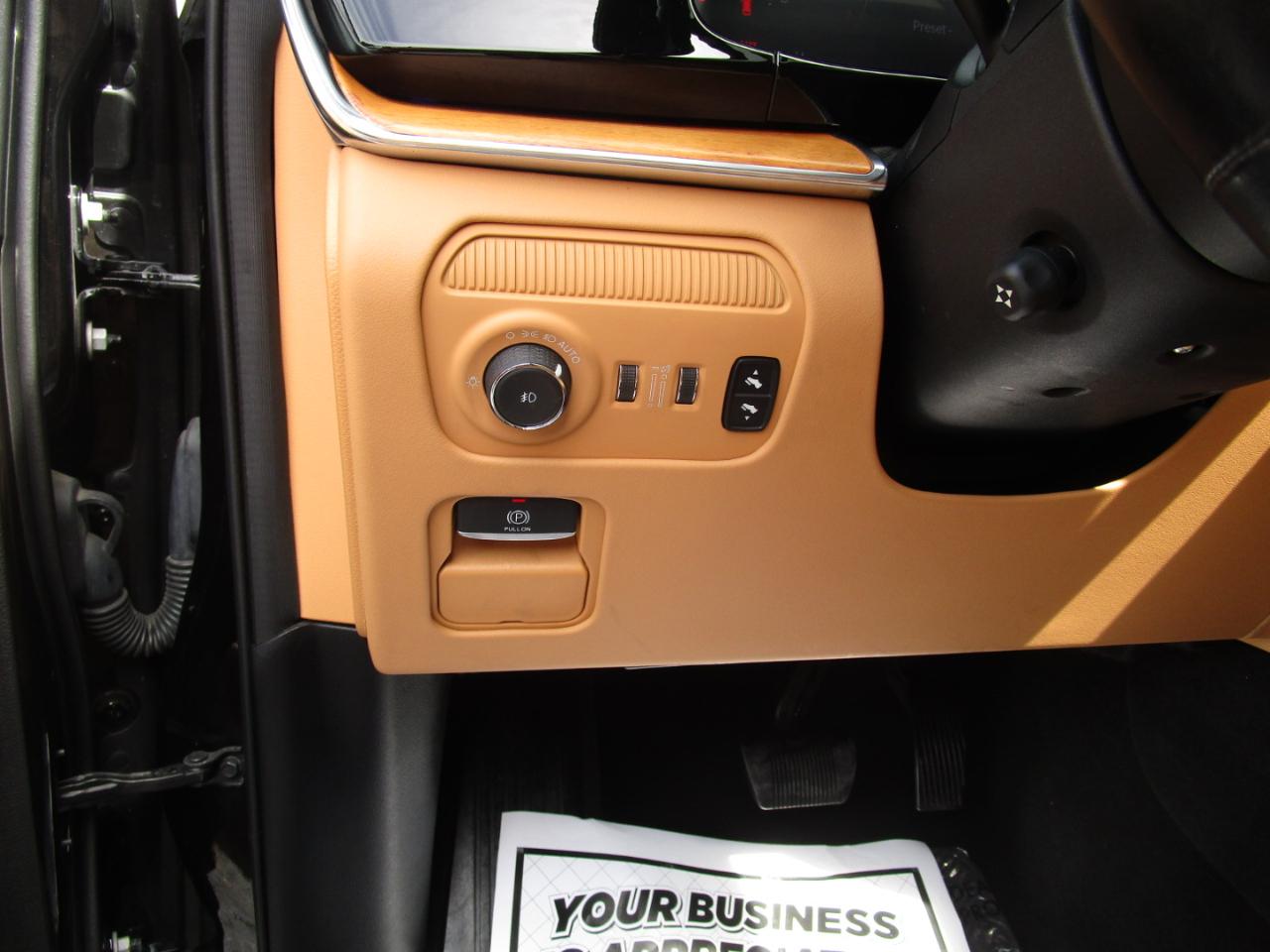 Jeep Grand Wagoneer Series III 4x4 2022