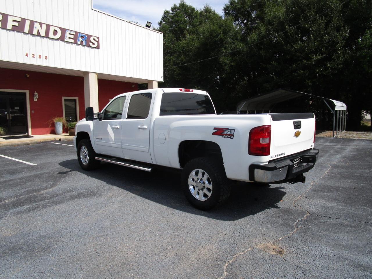Chevrolet Silverado 2500HD 4WD Crew Cab 153.7" LTZ 2012