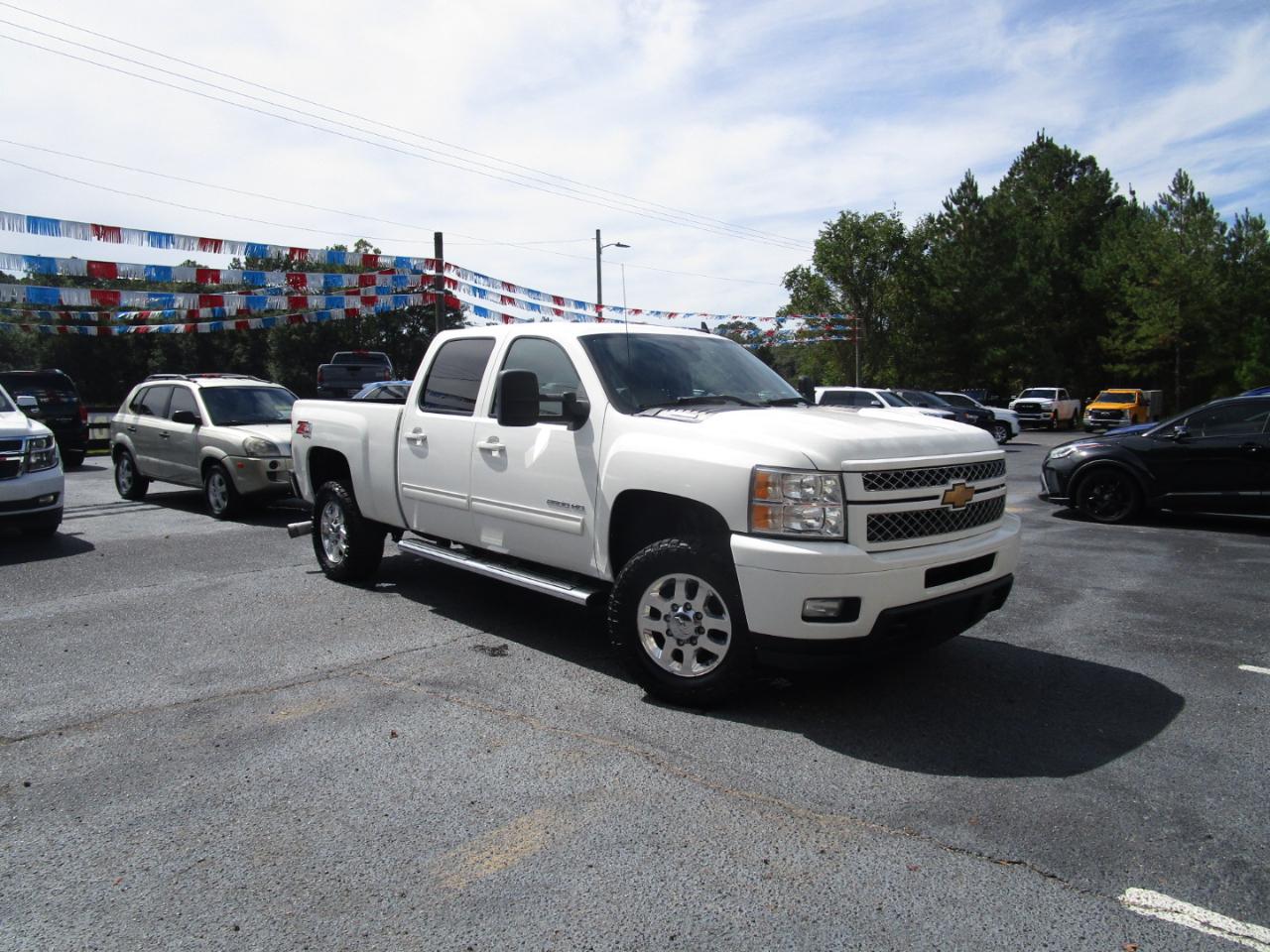 Chevrolet Silverado 2500HD 4WD Crew Cab 153.7" LTZ 2012