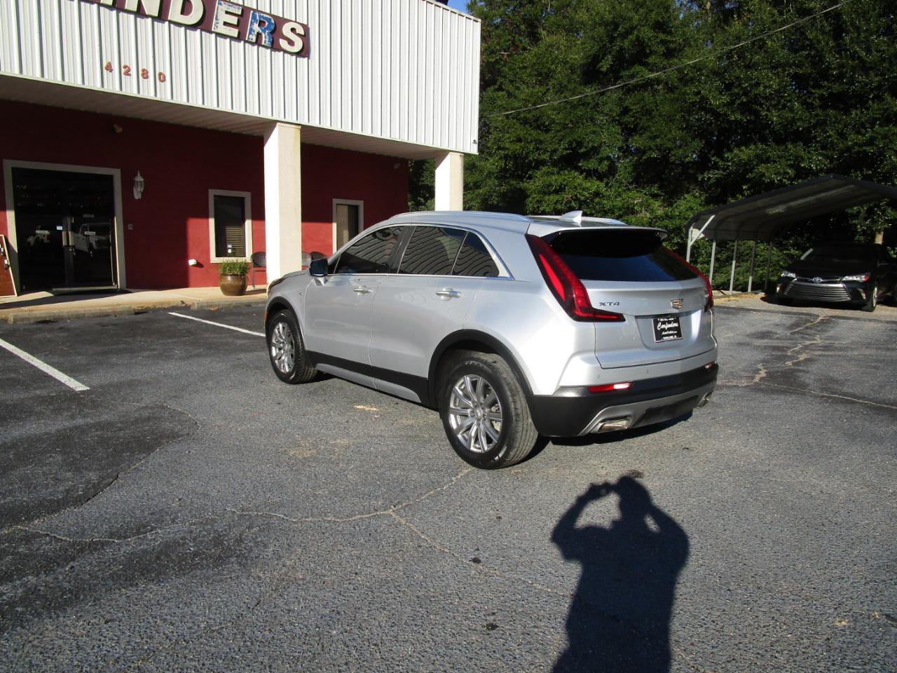 Cadillac XT4 FWD 4dr Premium Luxury 2021