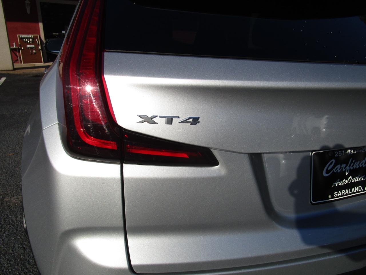 Cadillac XT4 FWD 4dr Premium Luxury 2021