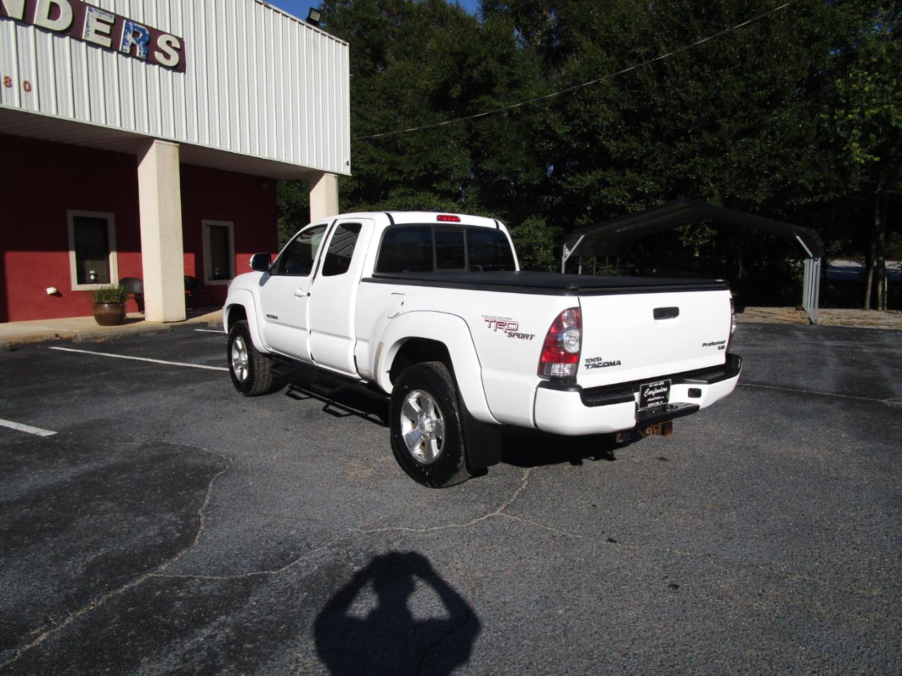 Toyota Tacoma 2WD Access Cab V6 AT PreRunner (Natl) 2012