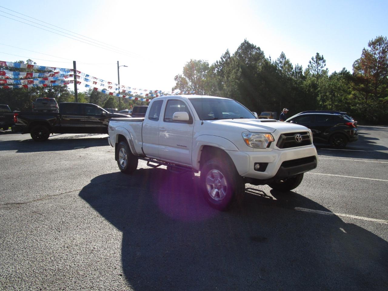 Toyota Tacoma 2WD Access Cab V6 AT PreRunner (Natl) 2012