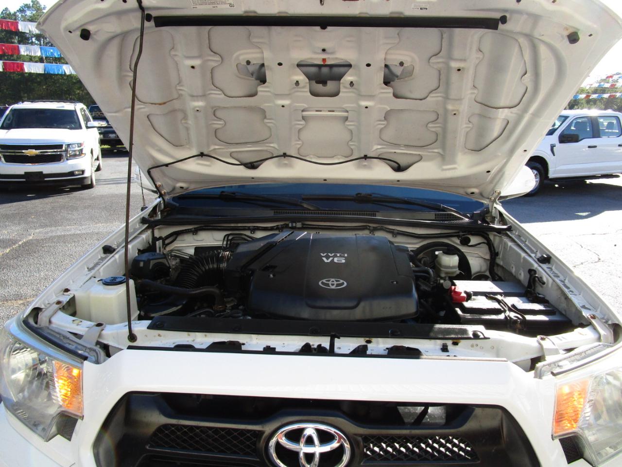 Toyota Tacoma 2WD Access Cab V6 AT PreRunner (Natl) 2012