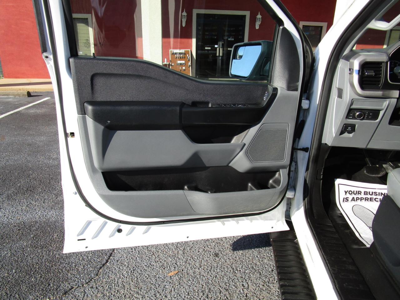 Ford F-150 XLT 4WD SuperCrew 5.5' Box 2022